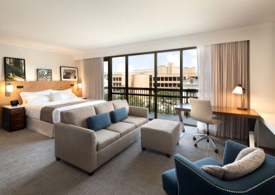 Executive-King-Hotel-Room-Austin